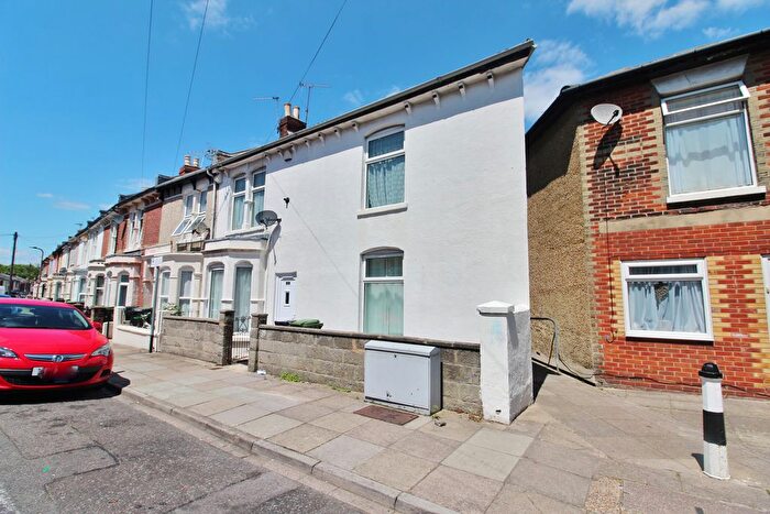 2 Bedroom End Of Terrace House To Rent In Seagrove Road, Portsmouth, PO2