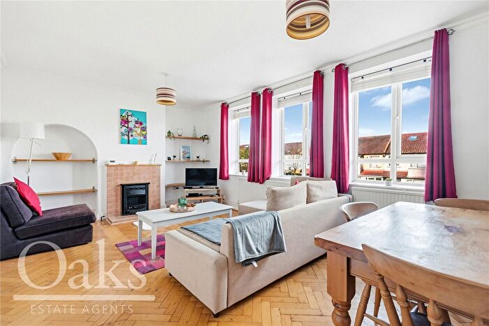 4 Bedroom Flat For Sale In Streatham Vale, Streatham, SW16