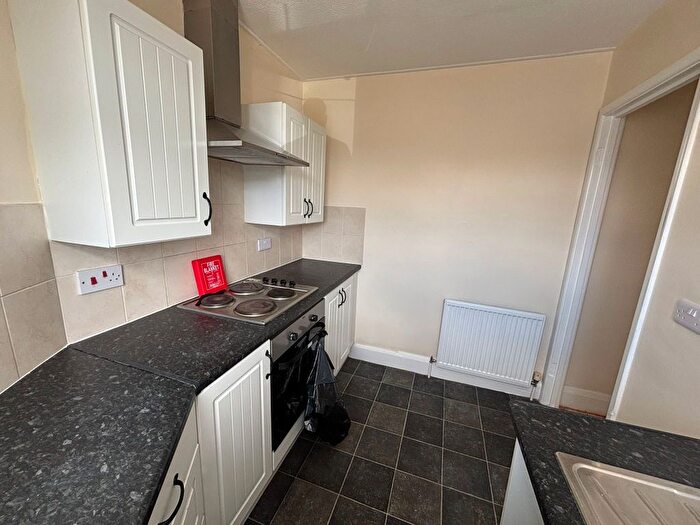 2 Bedroom Flat To Rent In Sea View Road, Mundesley, Norwich, NR11