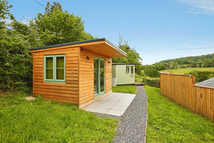 2 Bedroom Detached House For Sale In Bozley Hill, Cann, Shaftesbury, SP7