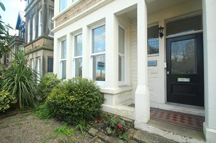 2 Bedroom Flat To Rent In Harlow Moor Drive, Harrogate, North Yorkshire, HG2