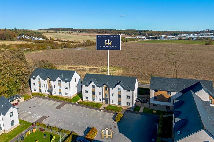 2 Bedroom Flat For Sale In Braes Of Gray Road, Dundee, DD2