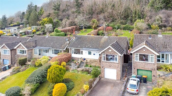 2 Bedroom Bungalow For Sale In Brownlow Rise, Tottenhoe, Beds, LU6