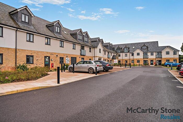 2 Bedroom Apartment For Sale In The Pottery, Kenn Road, Clevedon, BS21