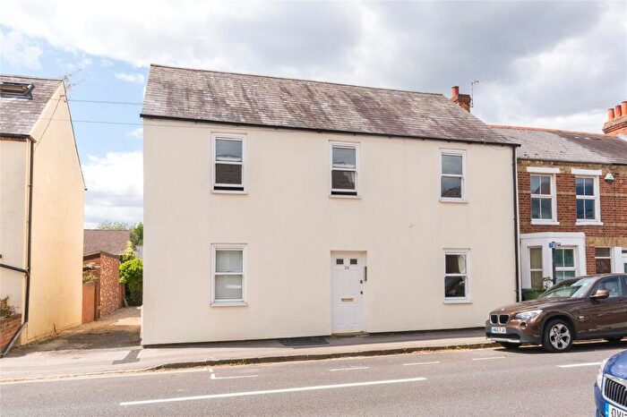2 Bedroom Flat To Rent In New High Street, Headington, Oxford, OX3