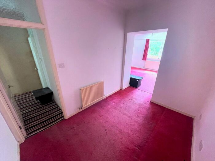 2 Bedroom Flat To Rent In Jersey Road, Blaengwynfi, Port Talbot, SA13