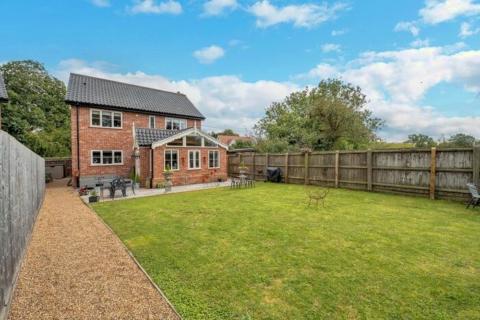 4 Bedroom Detached House For Sale In School Road, Bedfield, Woodbridge, IP13