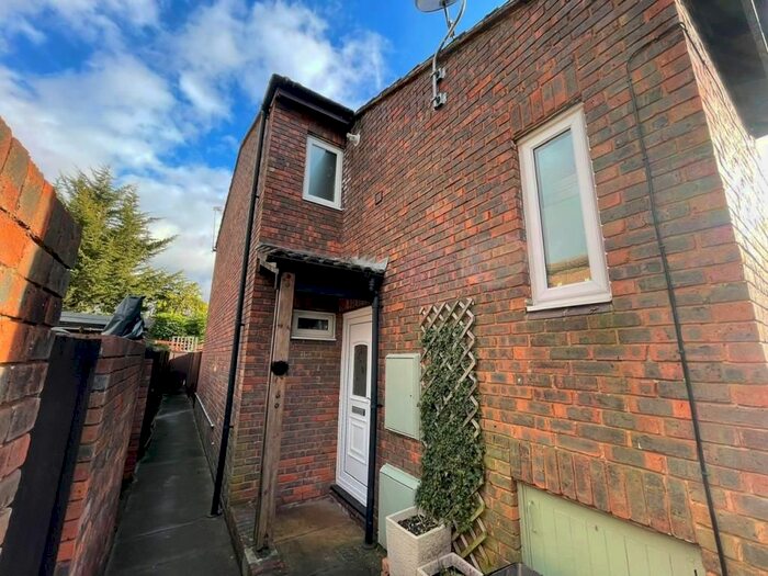 1 Bedroom Maisonette To Rent In Northwood, Greater London HA6