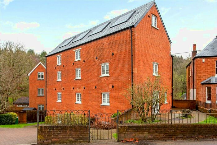 3 Bedroom Apartment For Sale In The Old Mill, The Street, Albury, Guildford, GU5