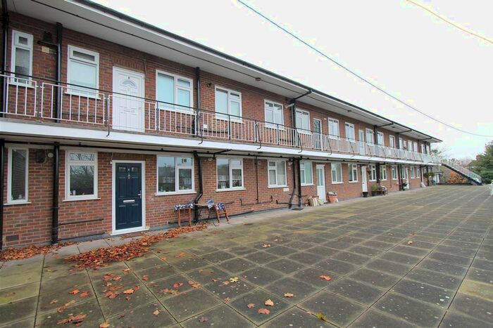 1 Bedroom Flat To Rent In Well Hall Road, London, SE9