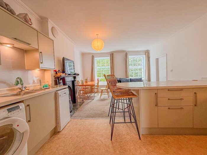 2 Bedroom Apartment To Rent In York Place, Clifton, Bristol, Somerset, BS8
