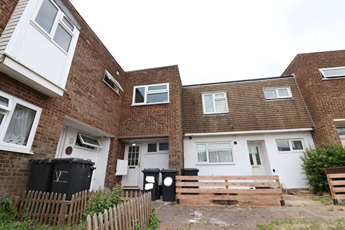 4 Bedroom Terraced House To Rent In Brussels Way, LU3