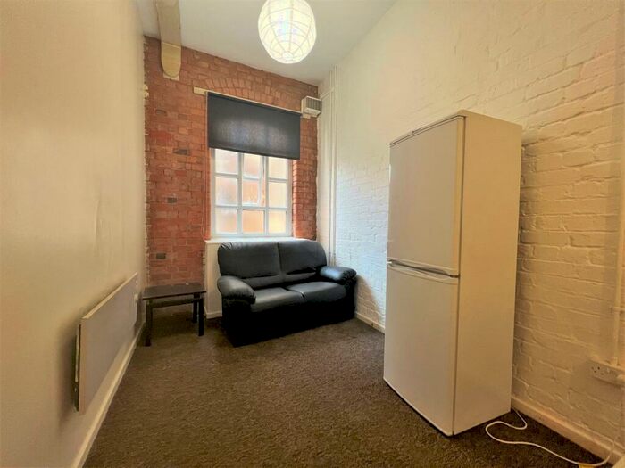 2 Bedroom Apartment To Rent In York Street, Leicester, LE1