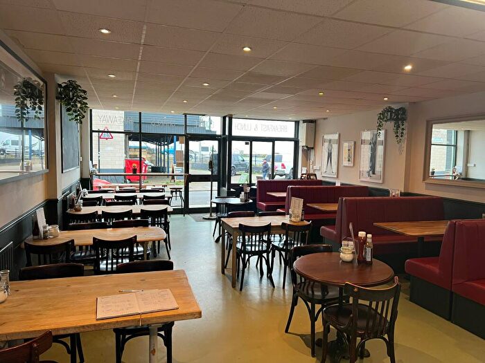 2 Bedroom Restaurant Retail Property / Shop For Sale In The Beach Cafe, & Beach Walk, Whitstable, CT5