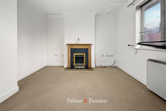 1 Bedroom Apartment To Rent In High Street, Thorpe-Le-Soken, Essex, CO16