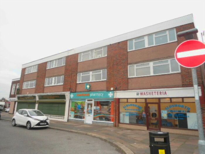 1 Bedroom Flat To Rent In Aldsworth Parade, Goring-By-Sea, BN12