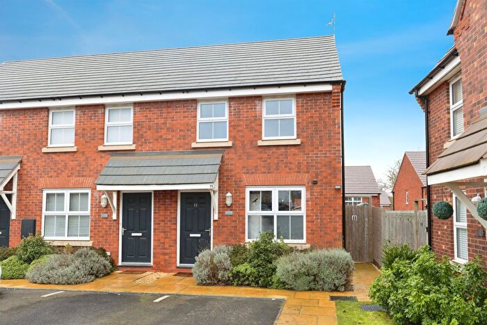 2 Bedroom End Of Terrace House For Sale In Chimney Crescent, Bishops Itchington, Southam, CV47