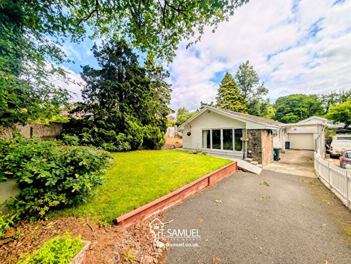 3 Bedroom Bungalow For Sale In Woodland Park, Penderyn, Aberdare, CF44