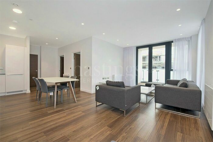 2 Bedroom Flat For Sale In Hornbeam House, Quebec Way, London, SE16