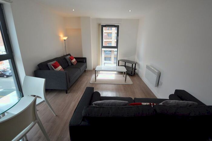 2 Bedroom Flat To Rent In Great Ancoats Street, Manchester, M4