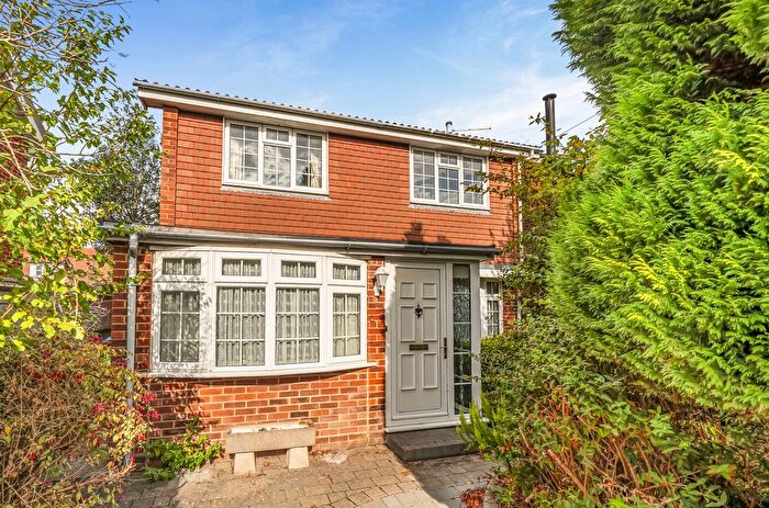 4 Bedroom Detached House For Sale In Church Road, Warsash, Southampton, Hampshire, SO31