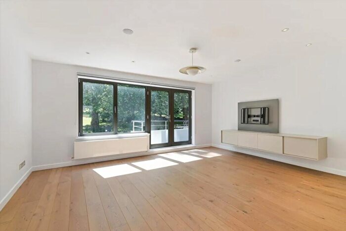 5 Bedroom House To Rent In Meadowbank, Primrose Hill, NW3
