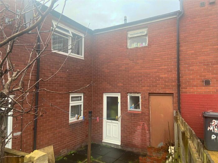 3 Bedroom Terraced House To Rent In Malvern Road, Leeds, West Yorkshire, LS11