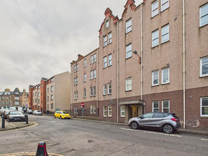 1 Bedroom Flat To Rent In Murieston Road (Linton Court), Dalry, Edinburgh, EH11
