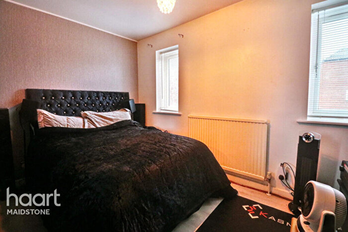 1 Bedroom Terraced House For Sale In Lymington Court Bicknor Road, Maidstone, ME15