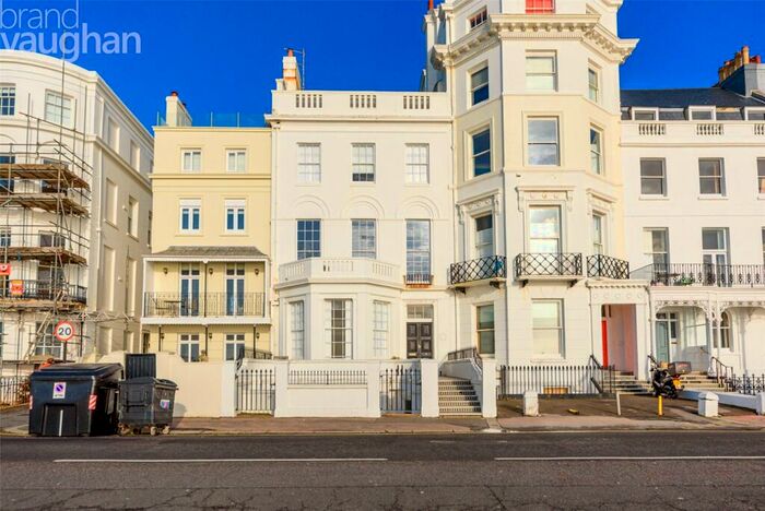 1 Bedroom Flat To Rent In Marine Parade, Brighton, East Sussex, BN2