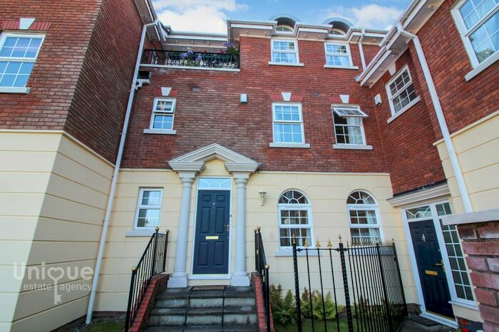 4 Bedroom Terraced House To Rent In Wentworth Mews, Lytham St. Annes, Lancashire, FY8