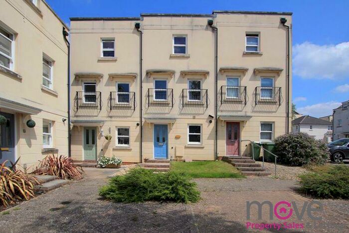 4 Bedroom Terraced House To Rent In Joyford Passage, Cheltenham, GL52