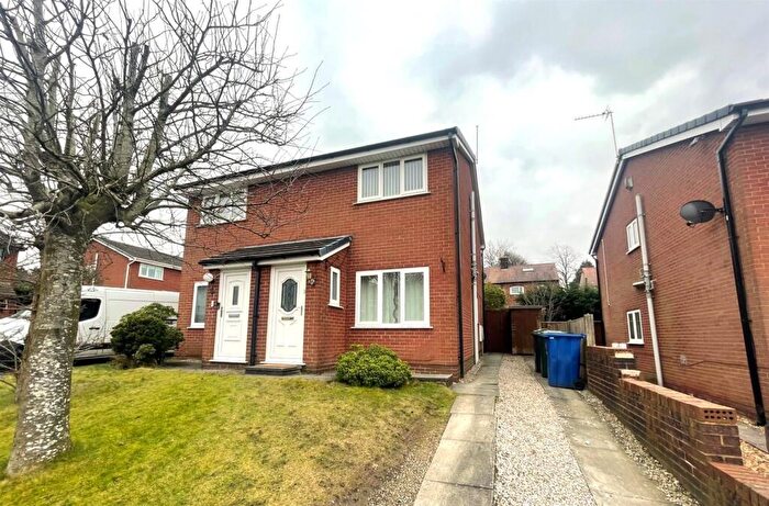 2 Bedroom Semi-Detached House To Rent In Rosecroft Close Ormskirk, L39