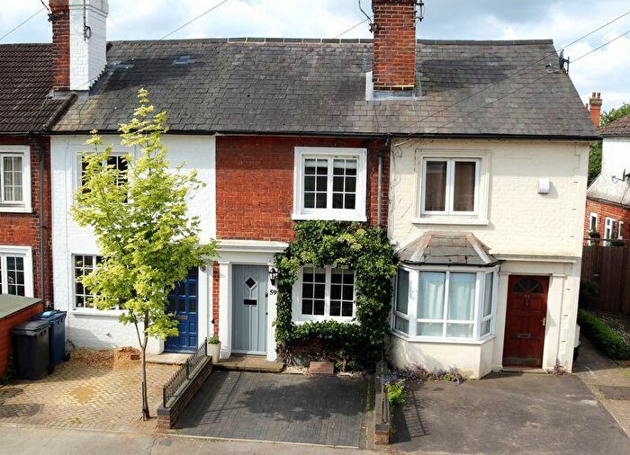 2 Bedroom Terraced House To Rent In Kings Road, Godalming, GU7