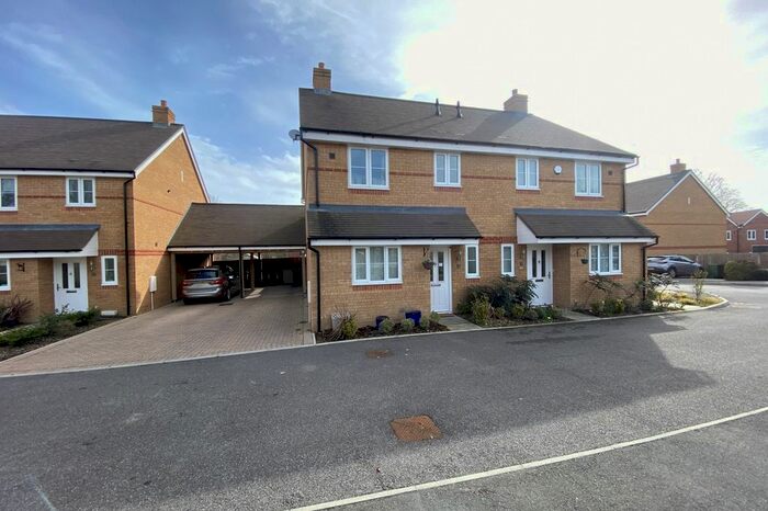 3 Bedroom Semi-Detached House For Sale In Primrose Way, Polegate, Sussex, BN26