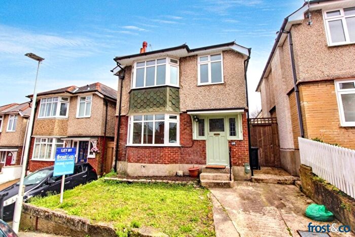 3 Bedroom Detached House For Sale In Davis Road, Parkstone, Poole, Dorset, BH12