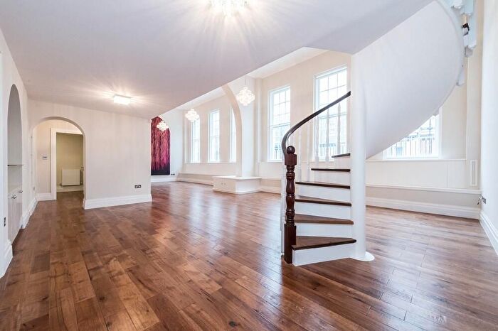 4 Bedroom Flat To Rent In York Street, London, W1U