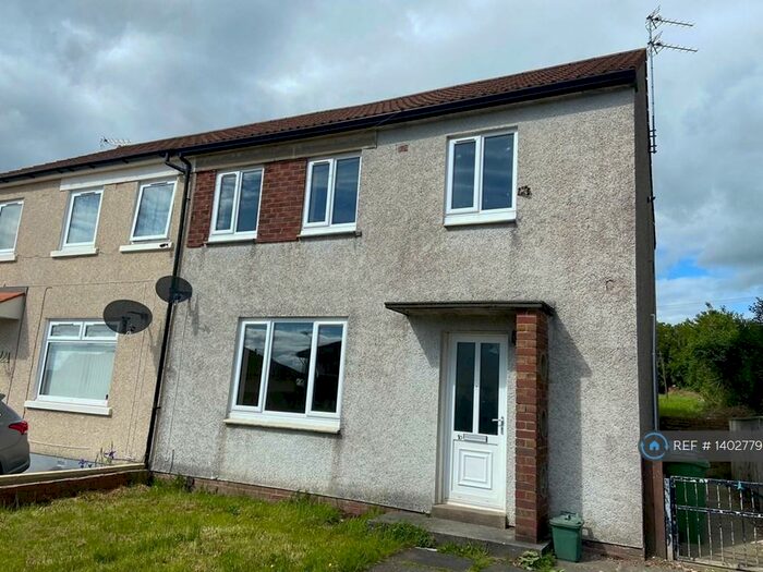 3 Bedroom Semi-Detached House To Rent In Commonhead Road, Kilmarnock, KA1