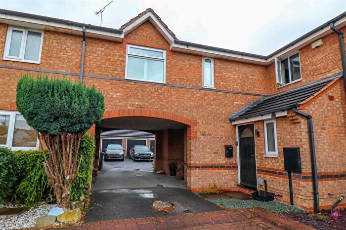 1 Bedroom Coach House For Sale In Deepwell Bank, Halfway, Sheffield, S20