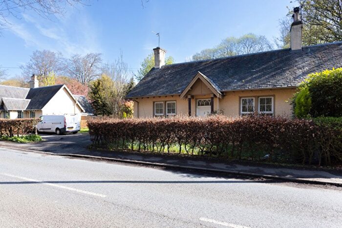 2 Bedroom Semi-Detached Bungalow For Sale In Duncan Cottages, Coaltown Of Wemyss, KY1
