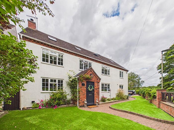 5 Bedroom Detached House For Sale In Desford Lane, Peckleton, LE9