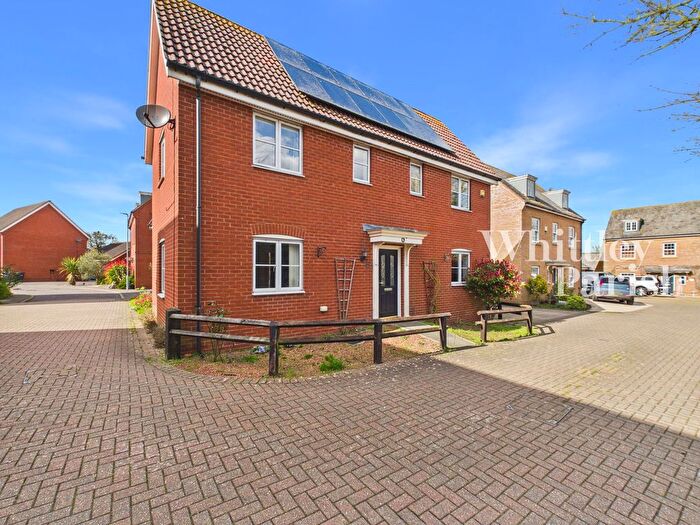 4 Bedroom Detached House For Sale In Red Robin Close, Tharston, NR15