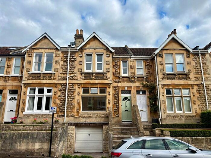 3 Bedroom Terraced House For Sale In Kensington Gardens, Bath, BA1