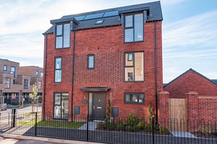 4 Bedroom Detached House For Sale In Westworks, Longbridge, Birmingham, West Midlands, B45