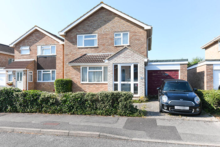 3 Bedroom Detached House For Sale In Silver Birch Grove, Trowbridge, BA14