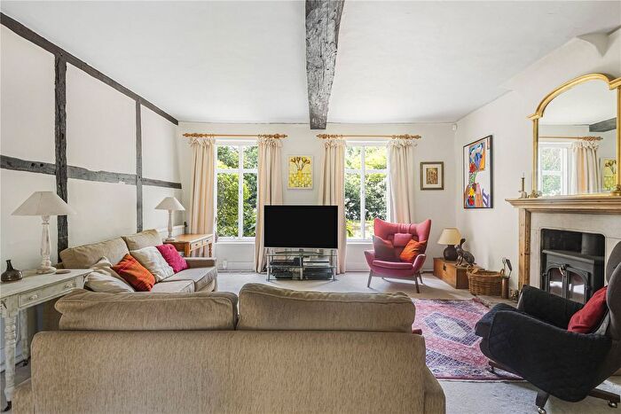 6 Bedroom Detached House For Sale In Scarletts Lane, Kiln Green, Reading, Berkshire, RG10