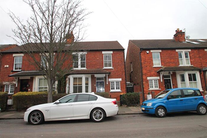 3 Bedroom Semi-Detached House To Rent In Pembroke Street, Castle Road, MK40