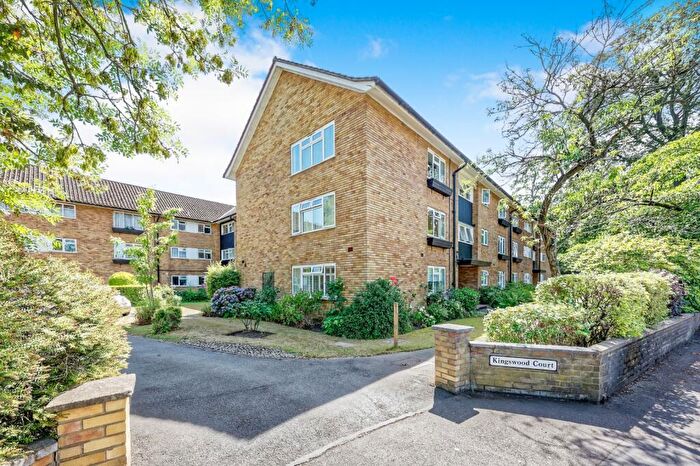 Flat To Rent In Kingswood Court, Brewery Road, Woking, GU21