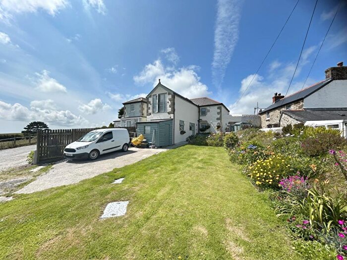 4 Bedroom Cottage For Sale In Laity, Wendron, TR13