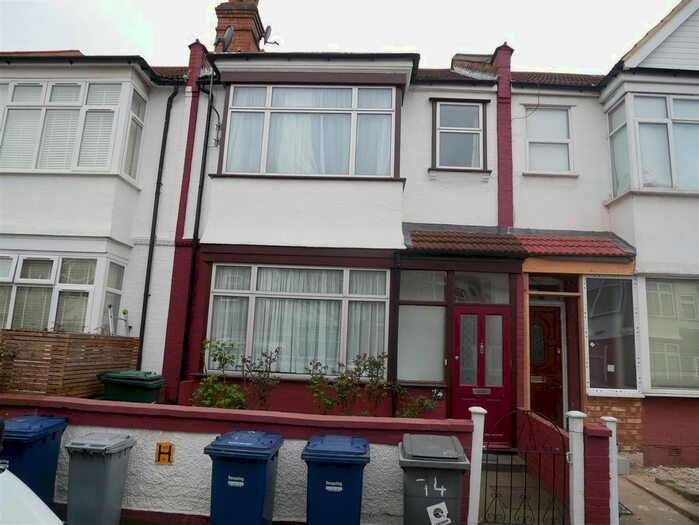 4 Bedroom Terraced House To Rent In Dartmouth Road, Hendon, NW4